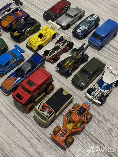 Hot wheels машинки пакетом