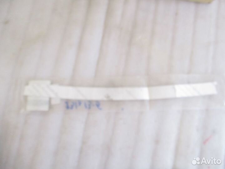 Наклейка рамки задней левой двери Renault Koleos