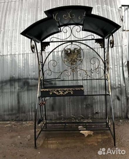 Мангал с крышей