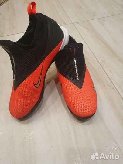 Футбольные бутсы nike phantom vsn 36.5