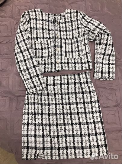 Костюм твидовый женский 44