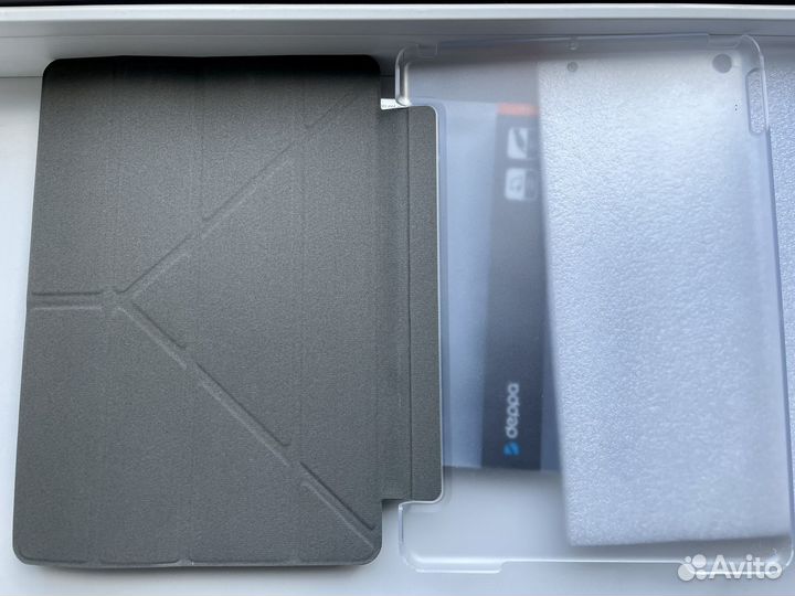 Чехол для iPad 10.2