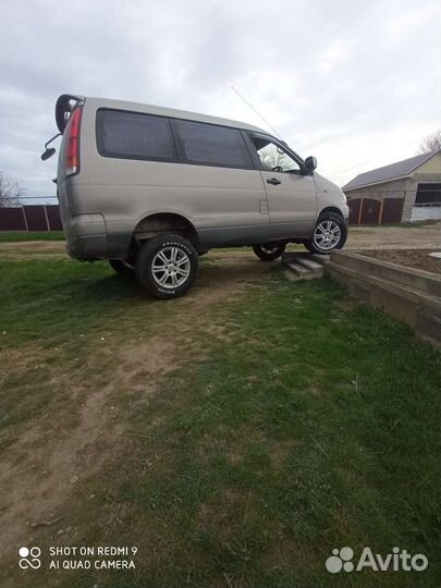 Toyota Lite Ace Noah, 1998