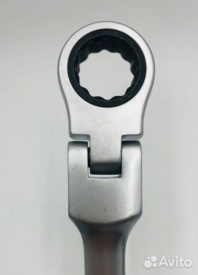 Набор ключей с трещоткой и шарниром 6-22 мм 10пр