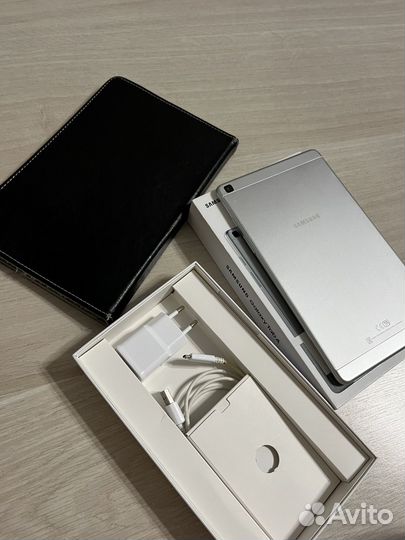 Продам планшет Samsung galaxy Tab A8 2019