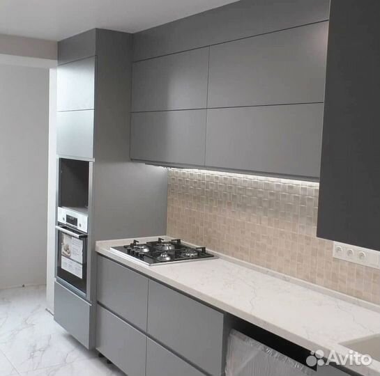 Кухонный гарнитур на заказ. Под ключ