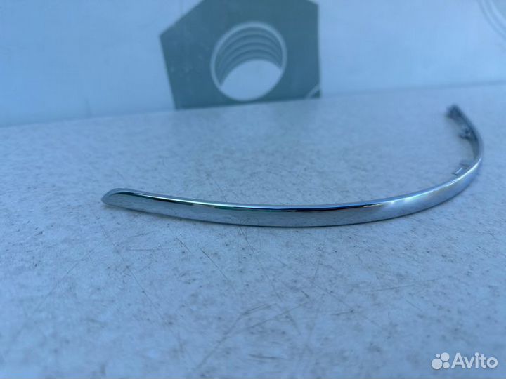 Молдинг заднего бампера правый Mercedes B W246