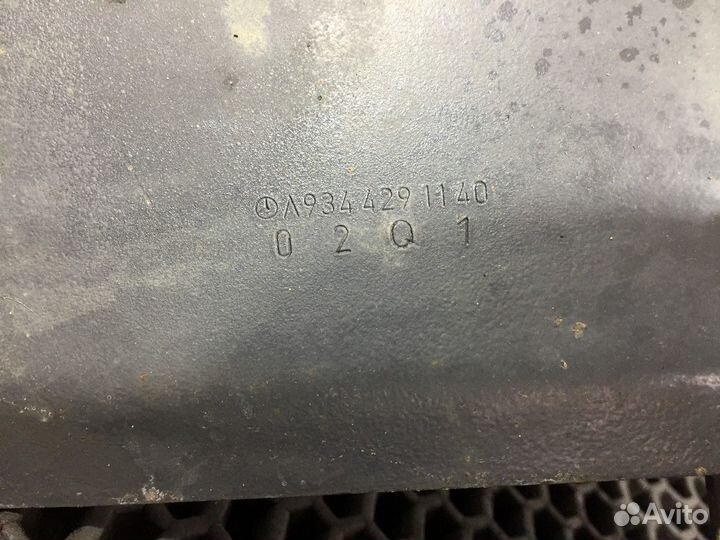 Кронштейн регулятора давления