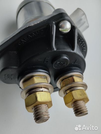 Выключатель массы