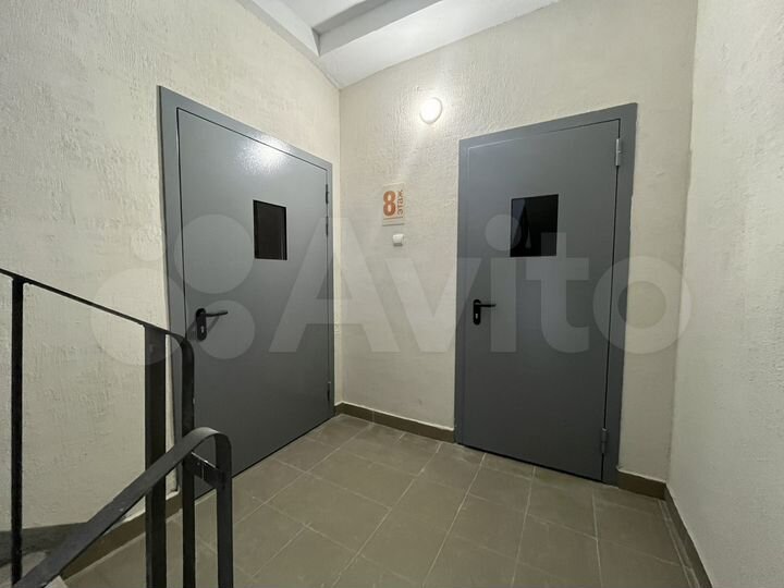 2-к. квартира, 65 м², 8/8 эт.