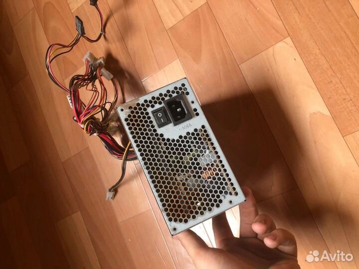 Блок питания