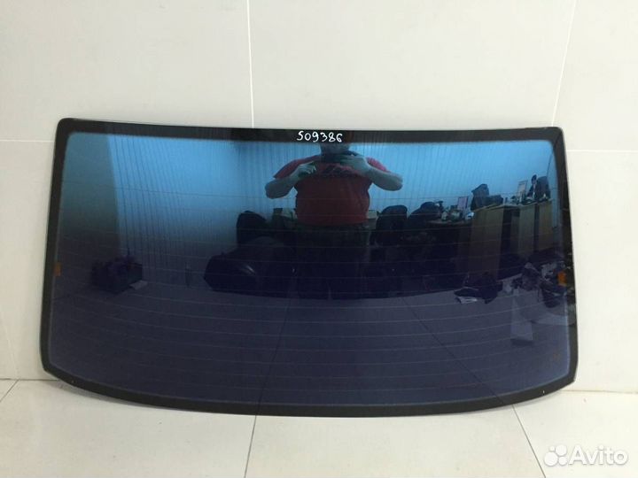 Стекло заднее Daewoo Nexia N150 2008-2016