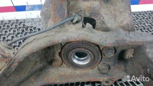 Ступица передняя левая nissan pathfinder R51 (EAD1