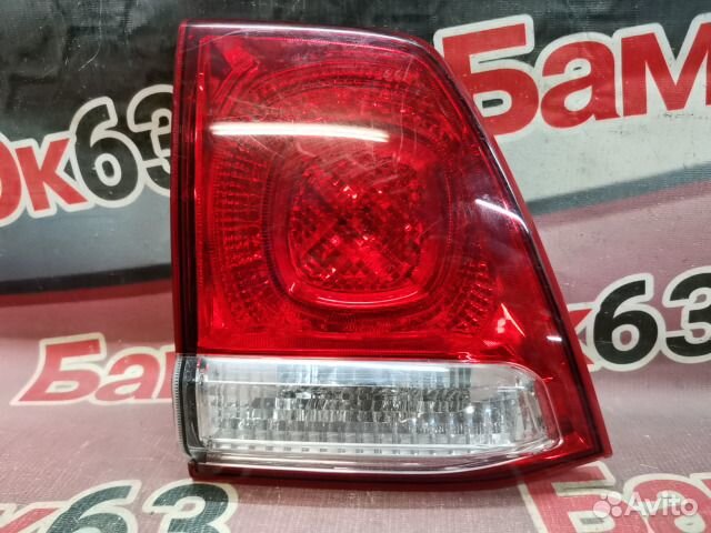 Фонарь задний левый Toyota Land Cruiser