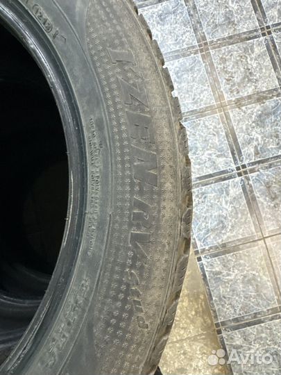 Marshal I'Zen RV Stud KC16 225/55 R18