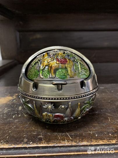 Пепельница бездымная в подарок