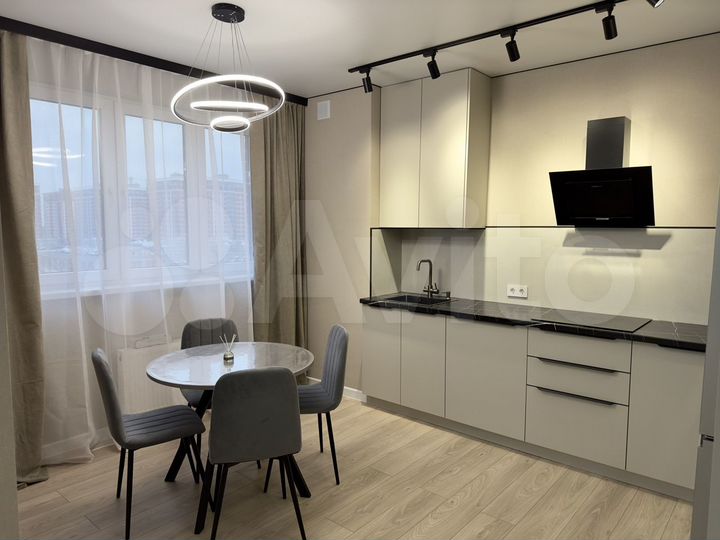 2-к. квартира, 51 м², 7/16 эт.