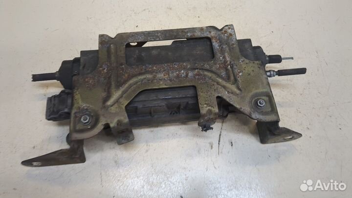 Электропривод ручного тормоза Renault Espace 4 200