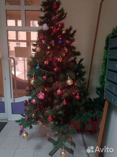 Елка искусственная бу 2.5 метра