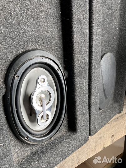 Полка задняя с динамиками Святогр 2141