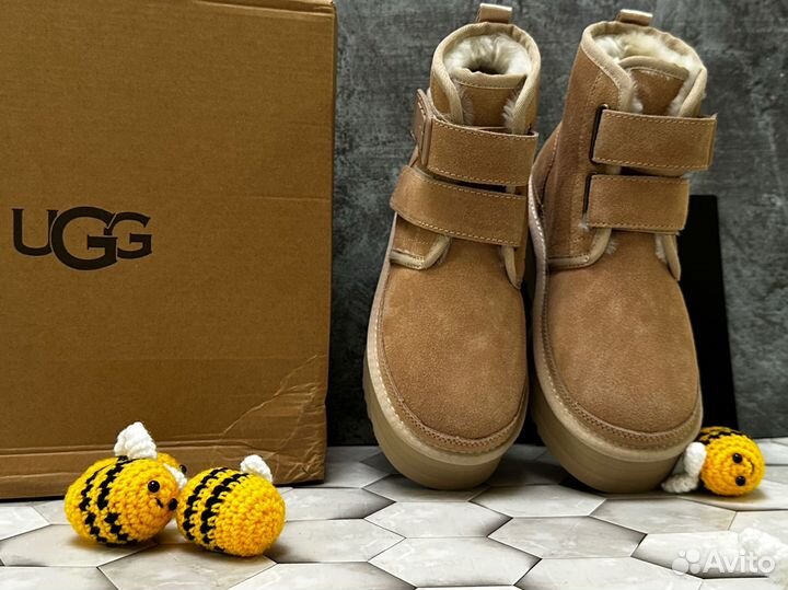 Ugg женские на платформе с мехом Бежевый