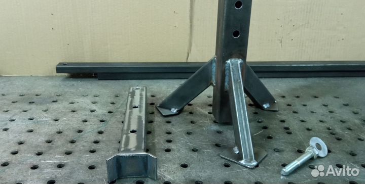 Стойка подставка страховочная под авто