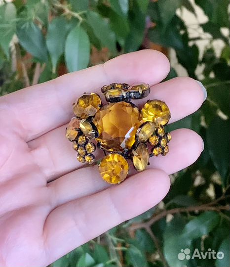 Винтажная бижутерия прошлых лет