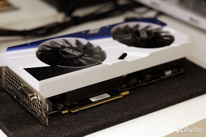 Видеокарта Palit GeForce GTX 1070 GameRock Premium