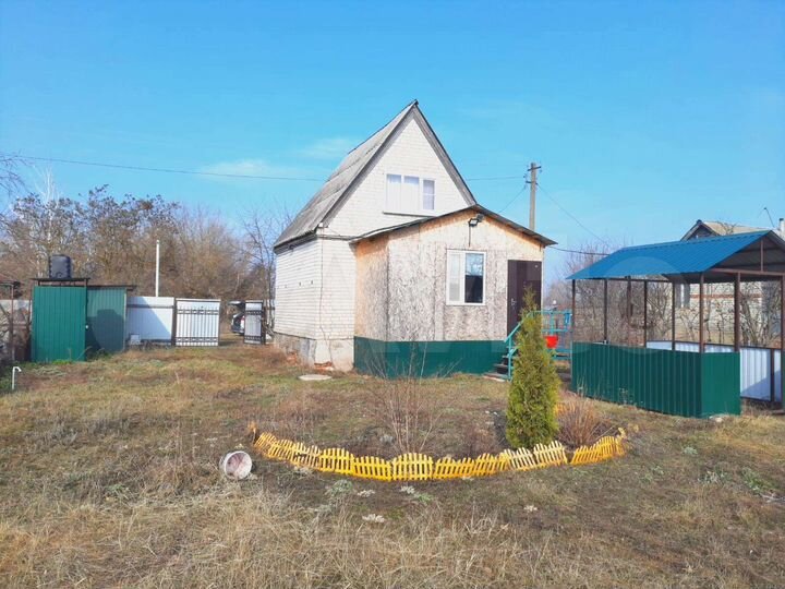 Дом 50 м² на участке 8 сот.