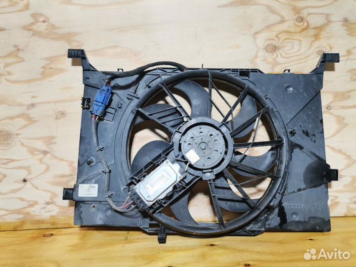 Диффузор радиатора mercedes-benz B-Class