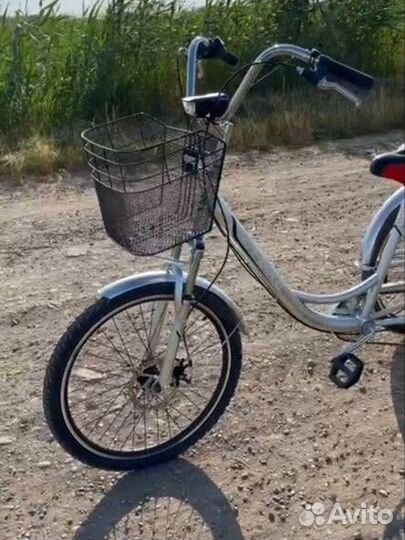 Велосипед взрослый трëхколëсный