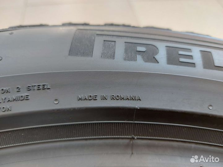 Pirelli Scorpion Ice Zero 2 225/50 R18 95H