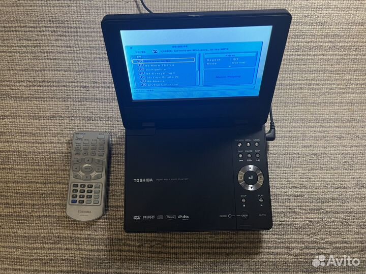 Портативный проигрыватель CD и DVD дисков Toshiba