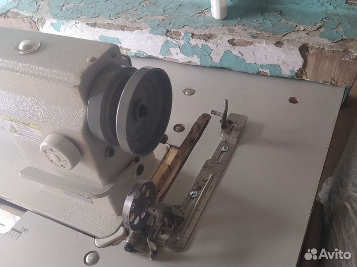 Промышленная швейная машина typical GC6-18M