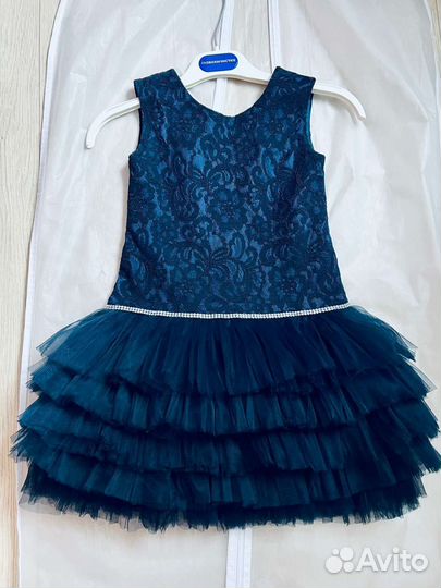 Платьена девочку