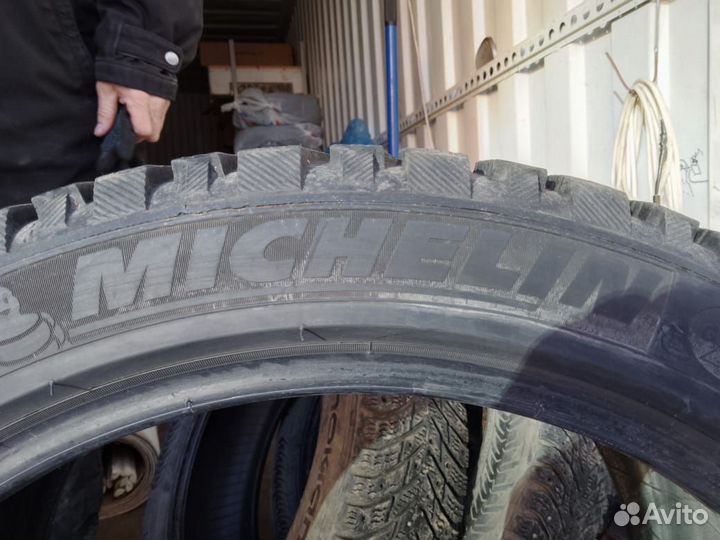 Michelin X-Ice North 3 265/40 R19