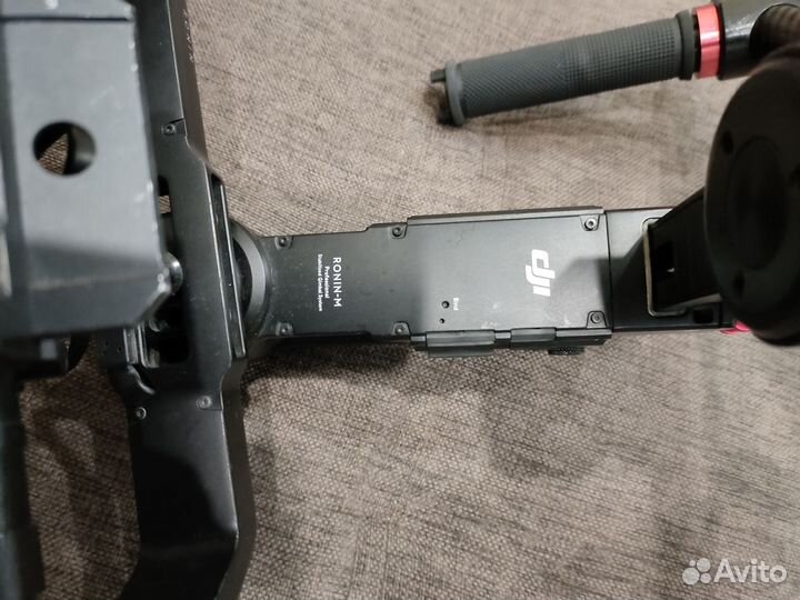 Стабилизатор dji Ronin m без з/у