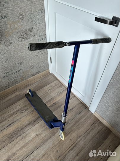 Трюковой самокат кастом стрит