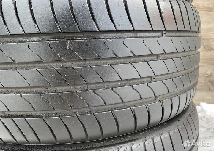 Kumho Ecsta HS51 225/45 R17 91W