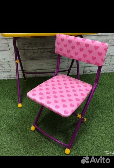 Стул складной и стул