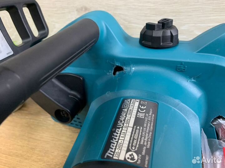 Пила электрическая цепная Makita UC4041A