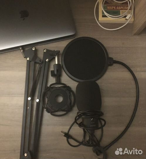 Студийный микрофон Fifine K669