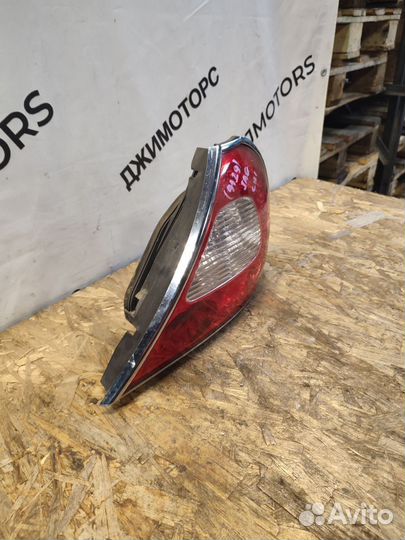 Фонарь задний правый Jaguar XJ X350 aj30