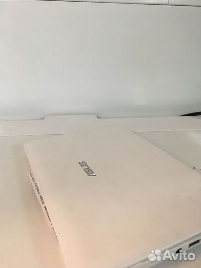Нетбук asus EeePC X101H
