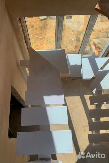 Металлокаркас для лестницы 