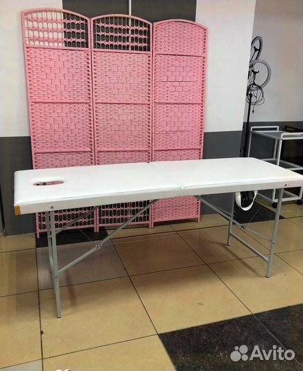 Кушетка косметологическая