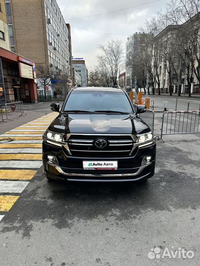 Toyota Land Cruiser 4.6 AT, 2019, 85 000 км