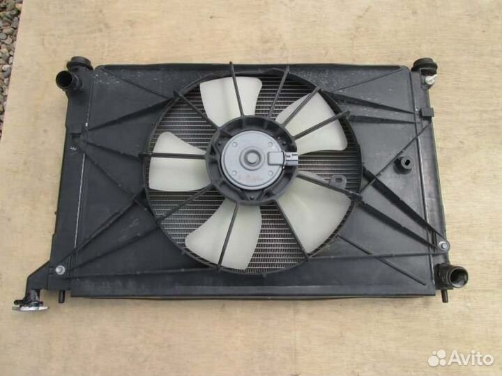 Радиатор Toyota Allion ZZT240 1ZZ-FE 2006/10