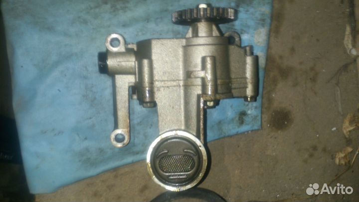 Насос масляный 1211A039