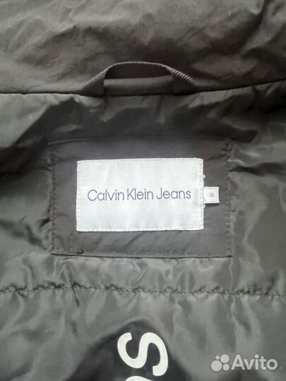 Calvin klein куртка детская